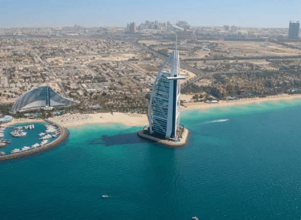 Krisis Dubai 2026 dan Rapuhnya Kemewahan di Atas Pasir
